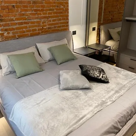 Junior Agli Archi Apartman *